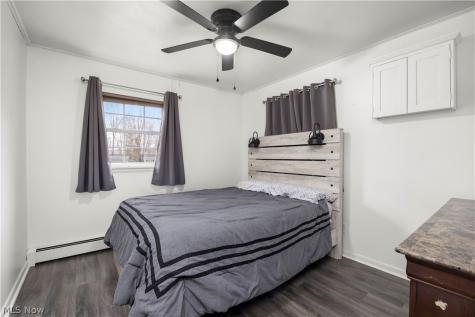 32 Elmwood Drive Greenwich OH 44837