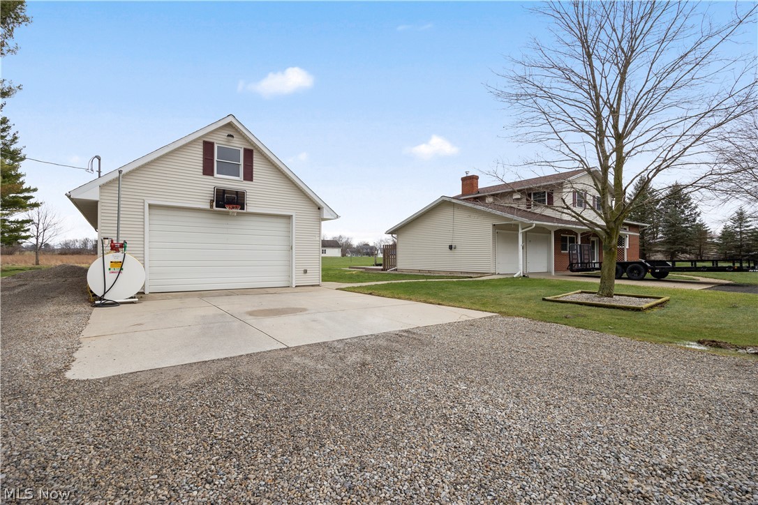 32 Elmwood Drive Greenwich OH 44837