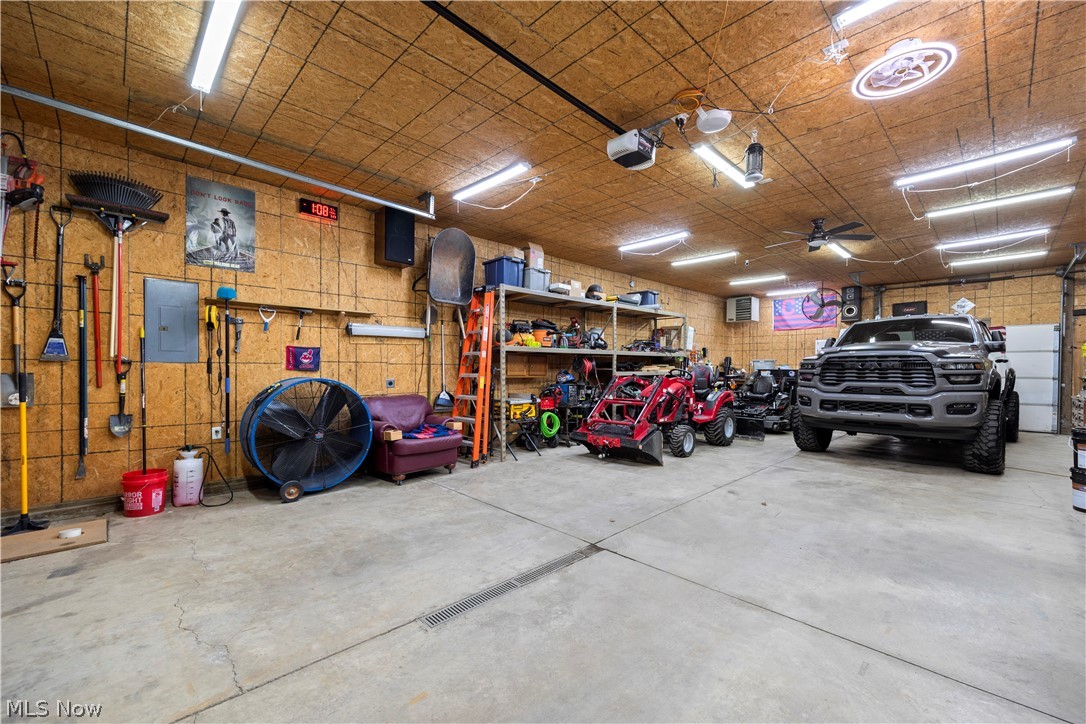 32 Elmwood Drive Greenwich OH 44837