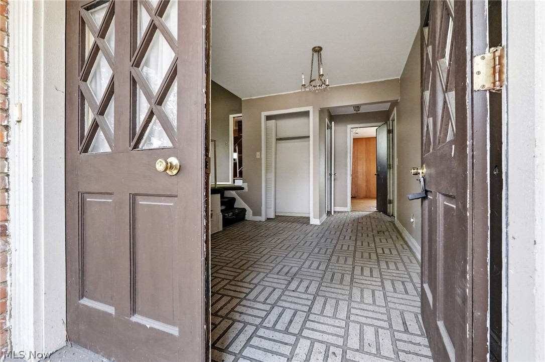 25478 Maidstone Lane Beachwood OH 44122