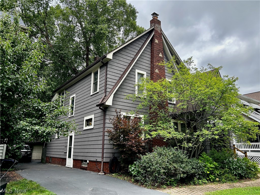 3887 Northampton Road Cleveland Heights OH 44121