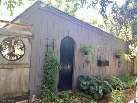 3887 Northampton Road Cleveland Heights OH 44121