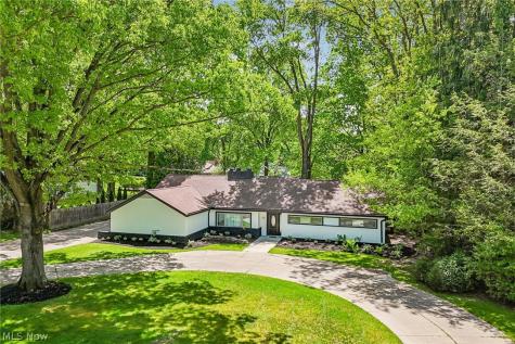 2380 Amesbury Road Akron OH 44313