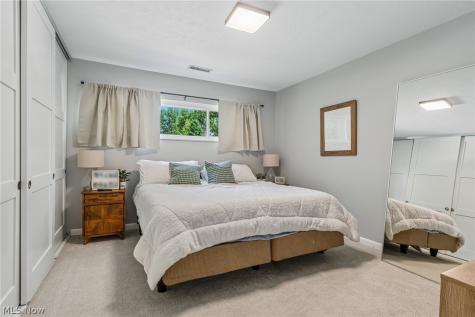 2380 Amesbury Road Akron OH 44313
