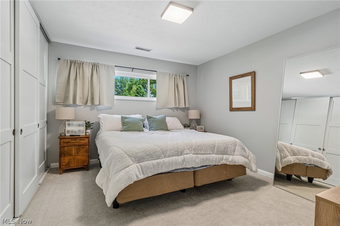 2380 Amesbury Road Akron OH 44313