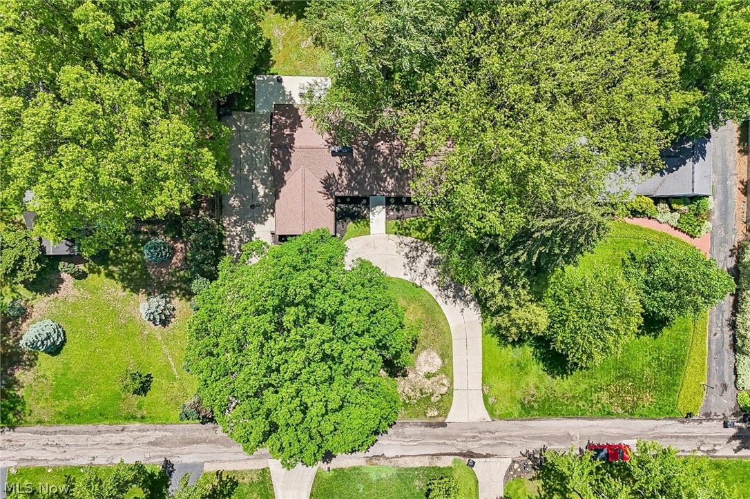 2380 Amesbury Road Akron OH 44313