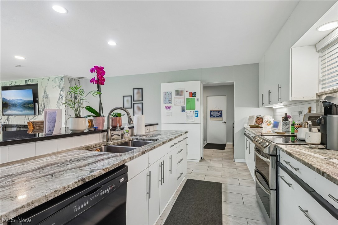 2380 Amesbury Road Akron OH 44313