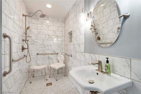 6979 Taylor Road Clinton OH 44216
