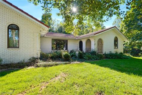 6979 Taylor Road Clinton OH 44216