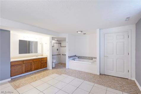 6979 Taylor Road Clinton OH 44216