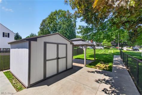 1201 Portage Street NW North Canton OH 44720