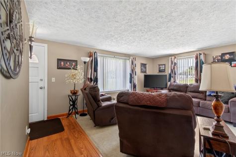 1201 Portage Street NW North Canton OH 44720