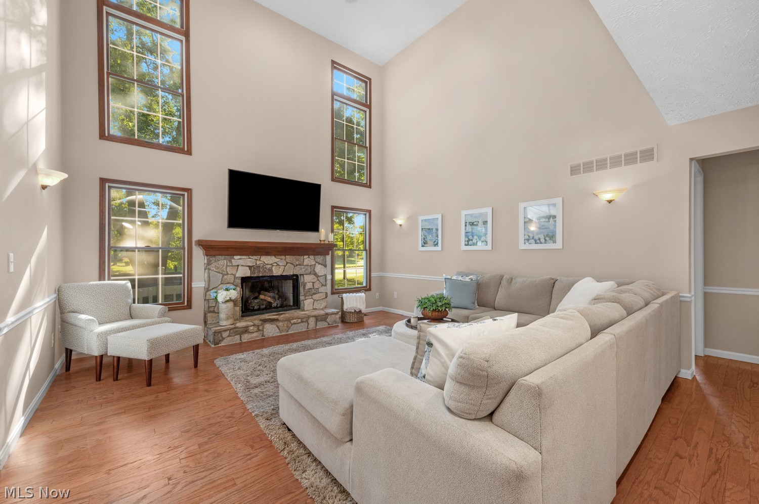 747 Firestone Drive Avon Lake OH 44012
