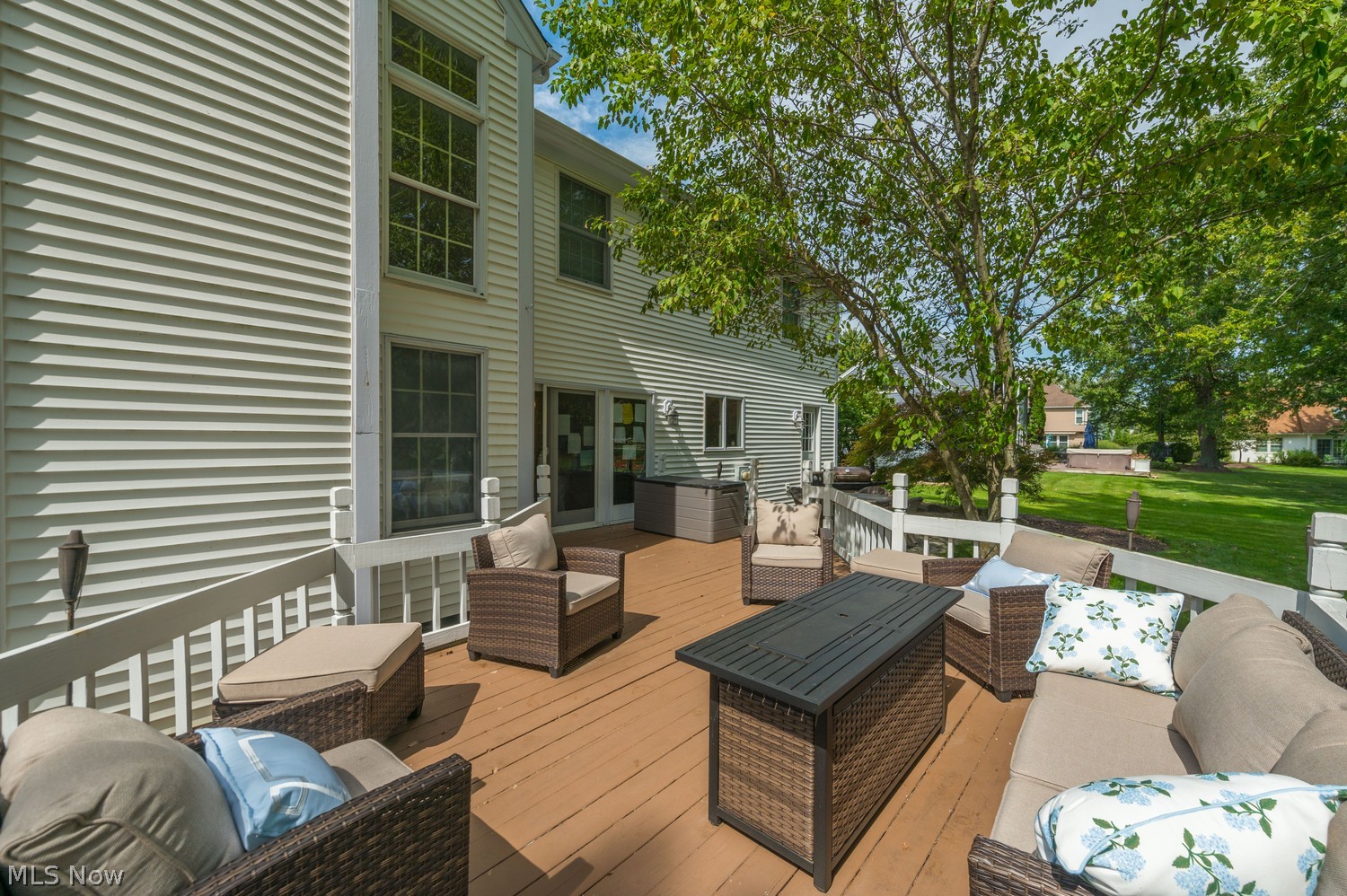 747 Firestone Drive Avon Lake OH 44012