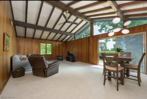 2072 Hartville Road Mogadore OH 44260