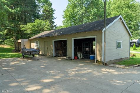2072 Hartville Road Mogadore OH 44260