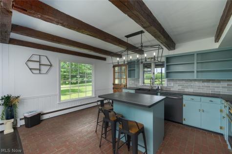 2072 Hartville Road Mogadore OH 44260