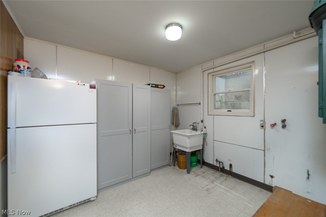 2072 Hartville Road Mogadore OH 44260