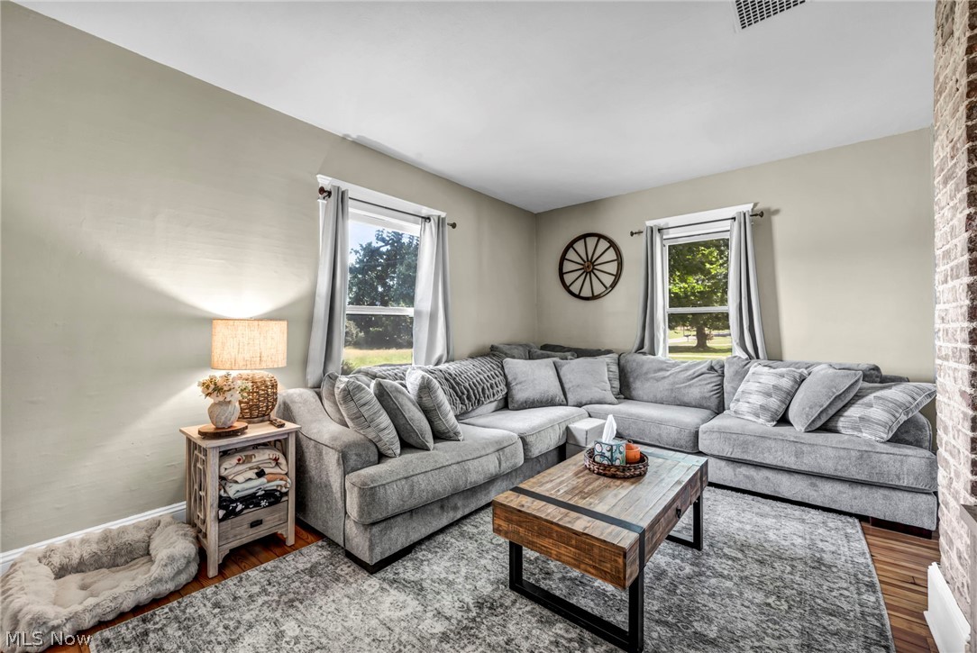 9598 Quarry Road South Amherst OH 44001