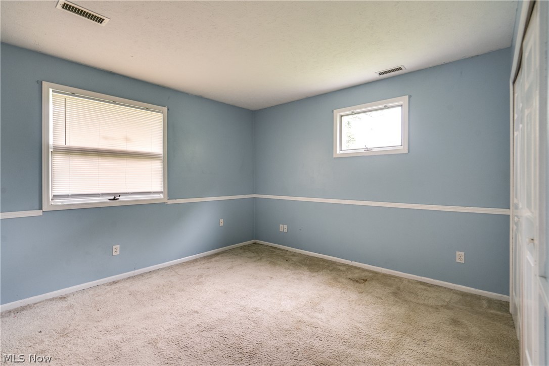 3660 Logan Circle Akron OH 44319
