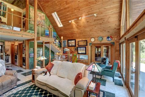 3641 Township Road 253 Glenmont OH 44628