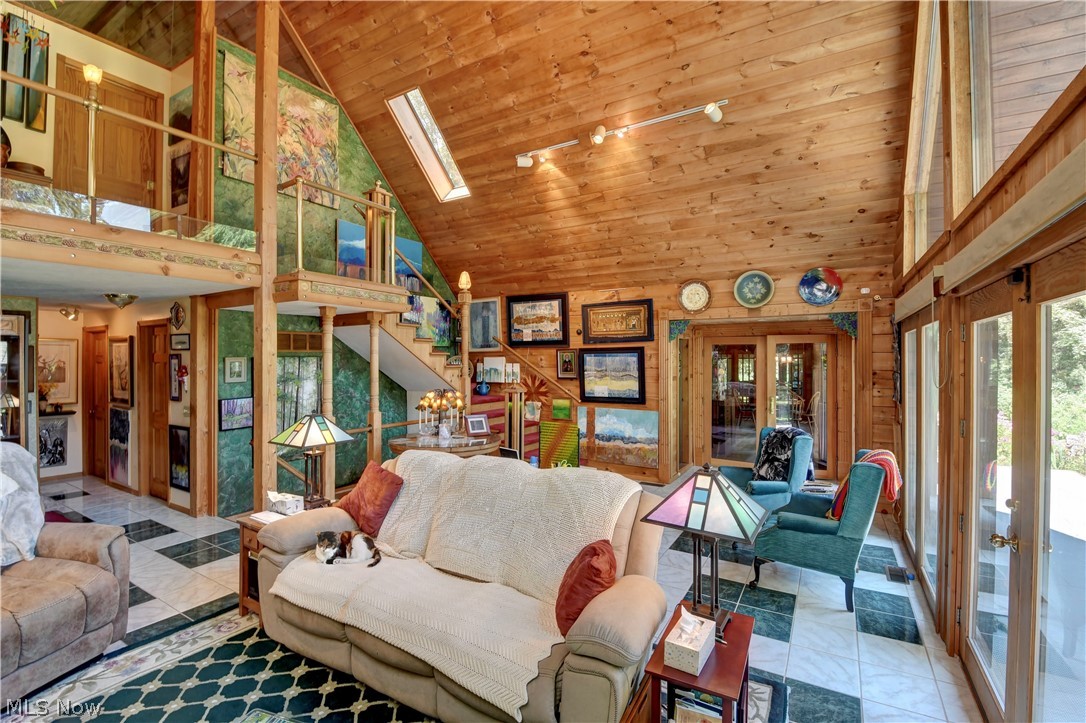 3641 Township Road 253 Glenmont OH 44628