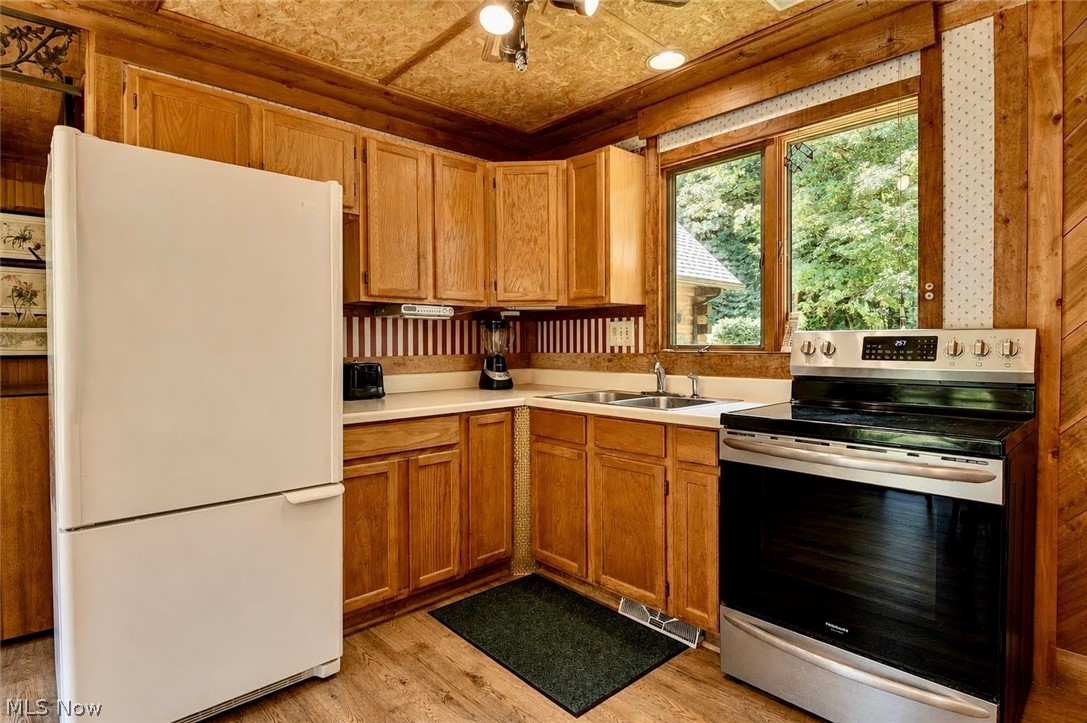3641 Township Road 253 Glenmont OH 44628