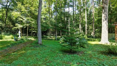 3641 Township Road 253 Glenmont OH 44628