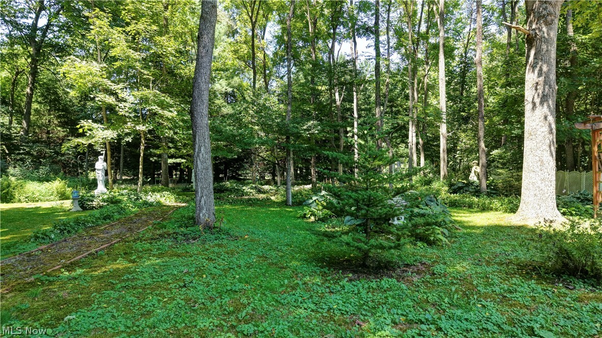 3641 Township Road 253 Glenmont OH 44628