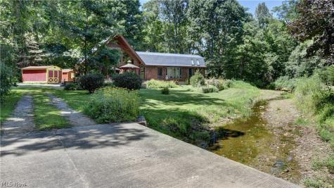 3641 Township Road 253 Glenmont OH 44628