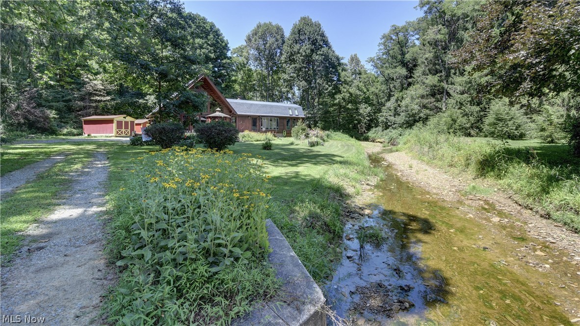 3641 Township Road 253 Glenmont OH 44628