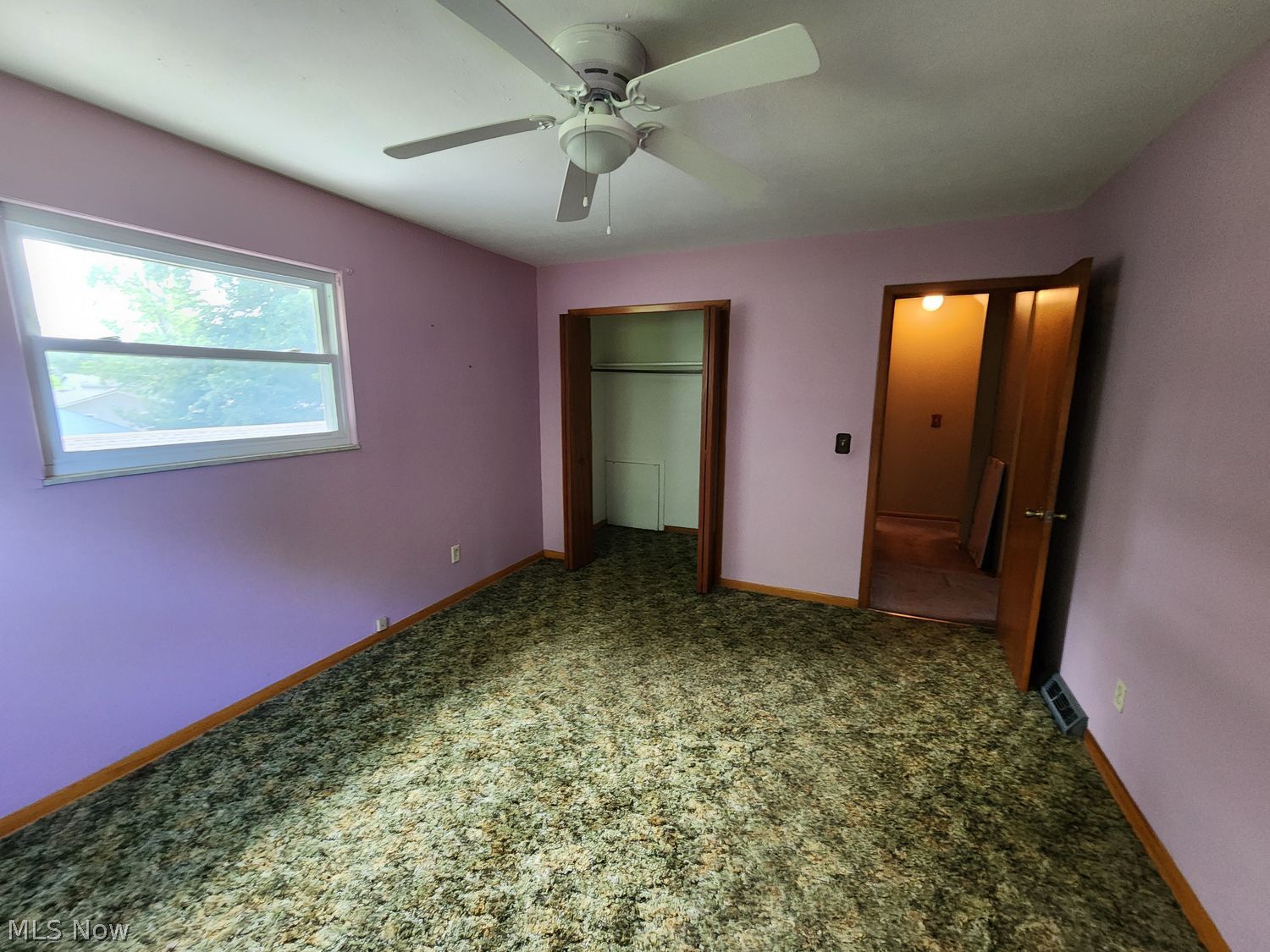 34152 Oak Knoll Street Eastlake OH 44095