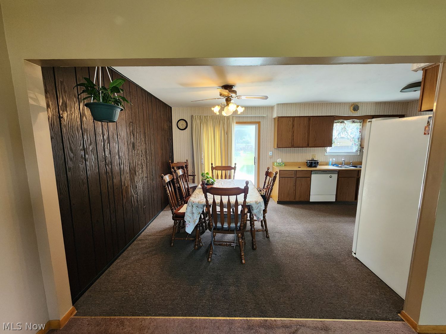 34152 Oak Knoll Street Eastlake OH 44095