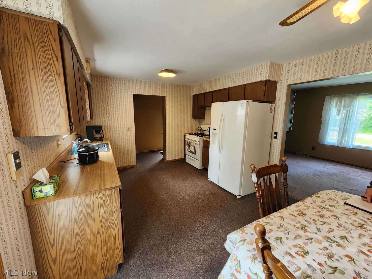 34152 Oak Knoll Street Eastlake OH 44095