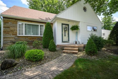 189 36th Street SW Barberton OH 44203
