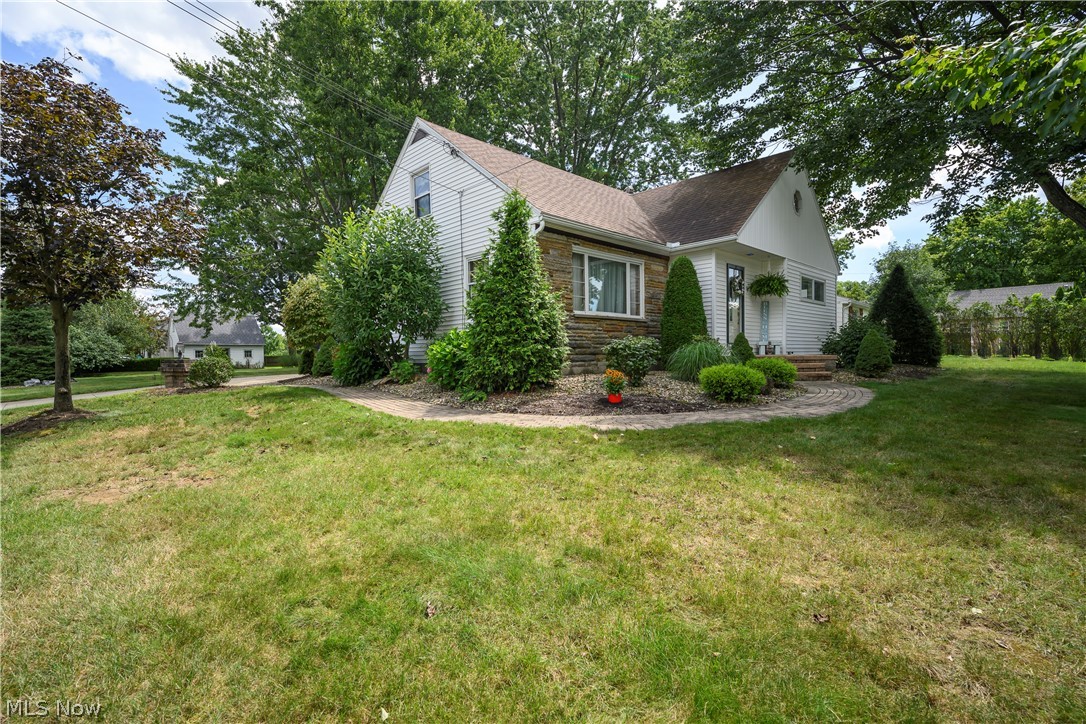 189 36th Street SW Barberton OH 44203