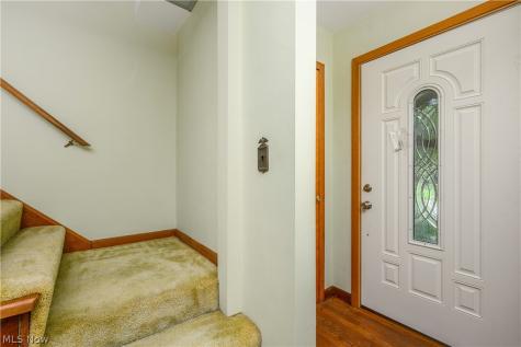 189 36th Street SW Barberton OH 44203