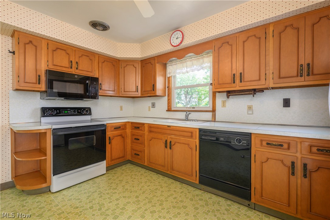 189 36th Street SW Barberton OH 44203