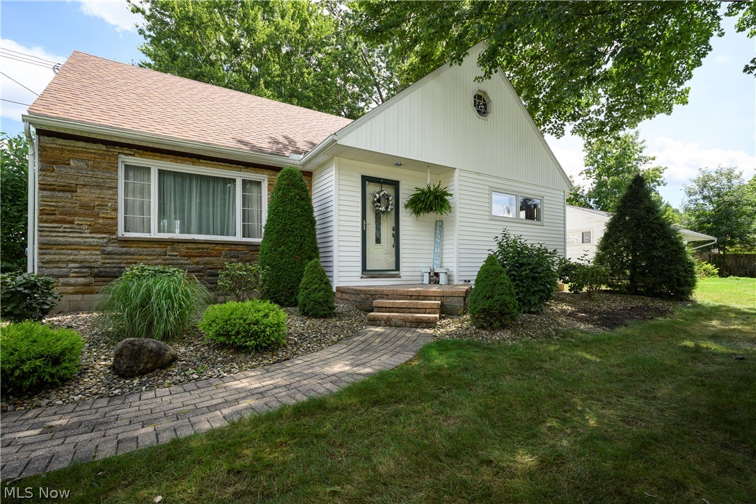 189 36th Street SW Barberton OH 44203