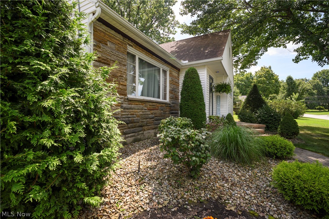 189 36th Street SW Barberton OH 44203
