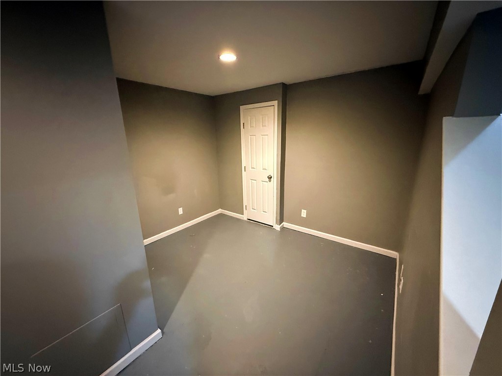 205 S Settlers Lane Painesville OH 44077
