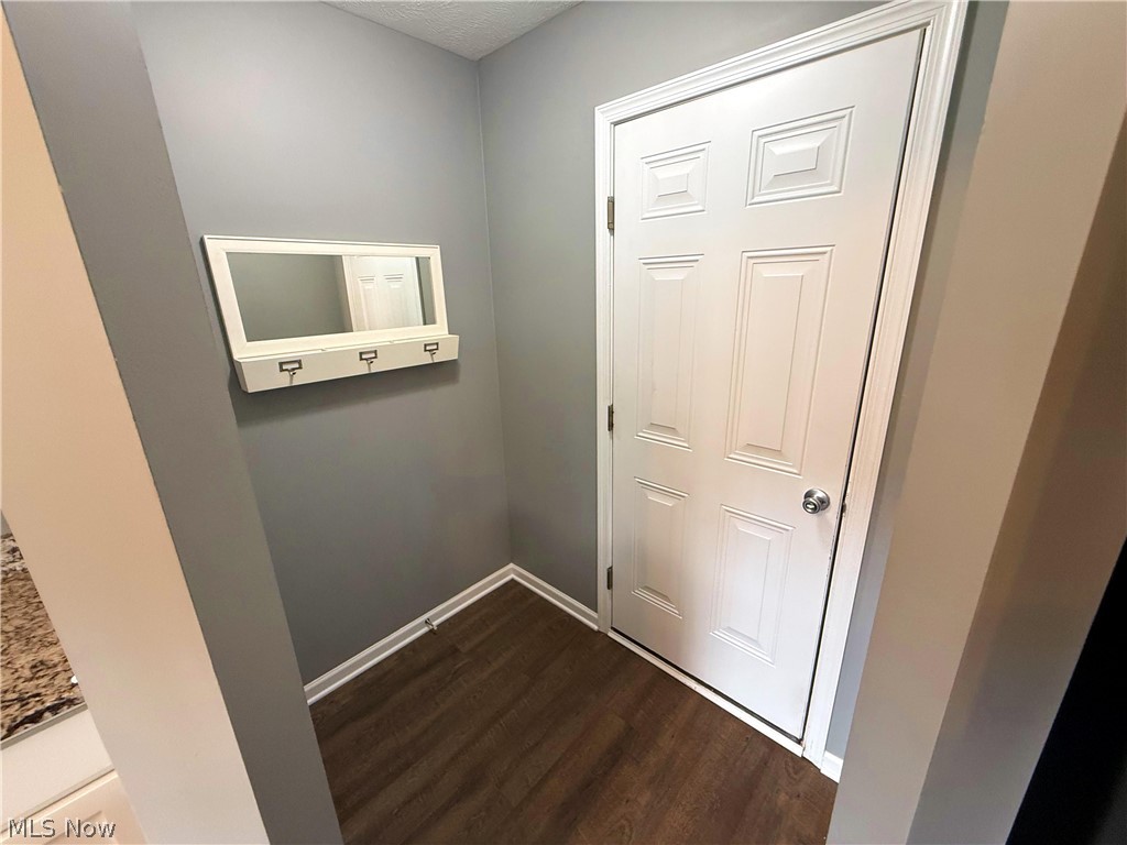 205 S Settlers Lane Painesville OH 44077