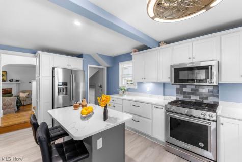2031 Ohio Avenue Cuyahoga Falls OH 44223