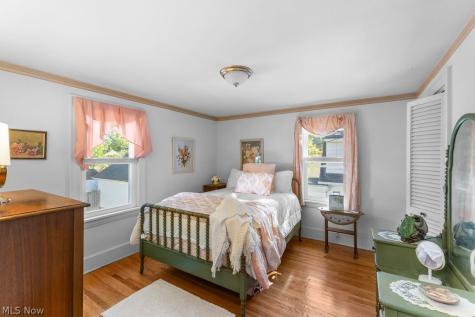 2031 Ohio Avenue Cuyahoga Falls OH 44223