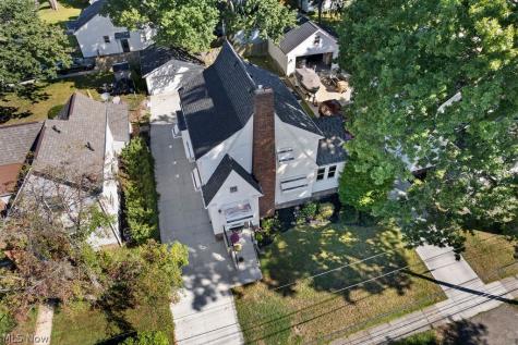 2031 Ohio Avenue Cuyahoga Falls OH 44223