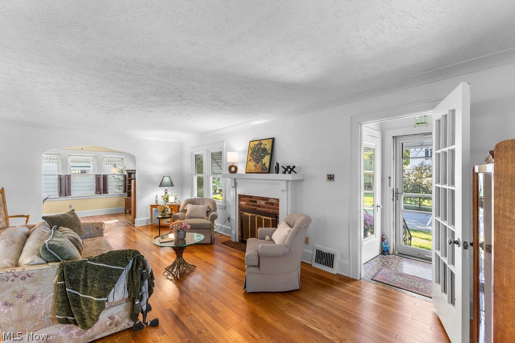 2031 Ohio Avenue Cuyahoga Falls OH 44223