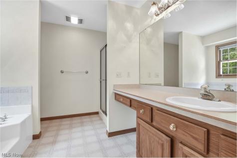 4457 Stone Creek Drive Brunswick OH 44212