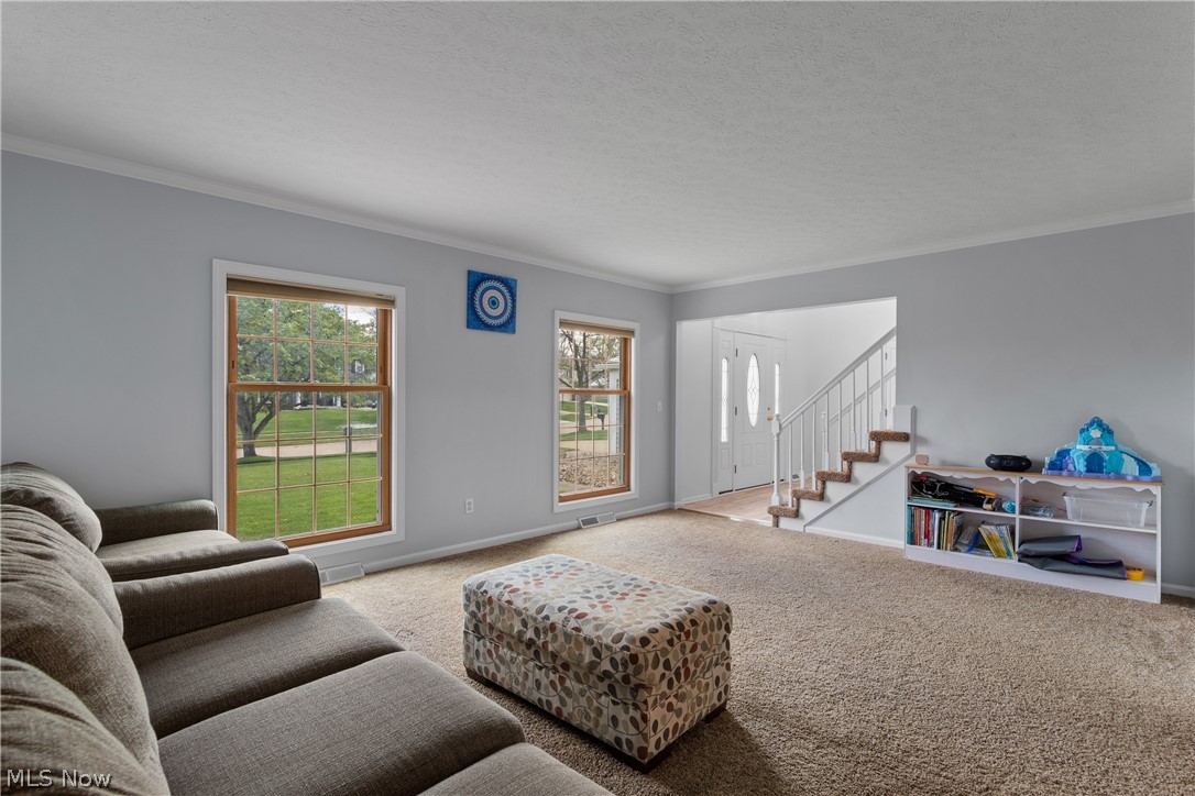 18256 Heritage Trail Strongsville OH 44136