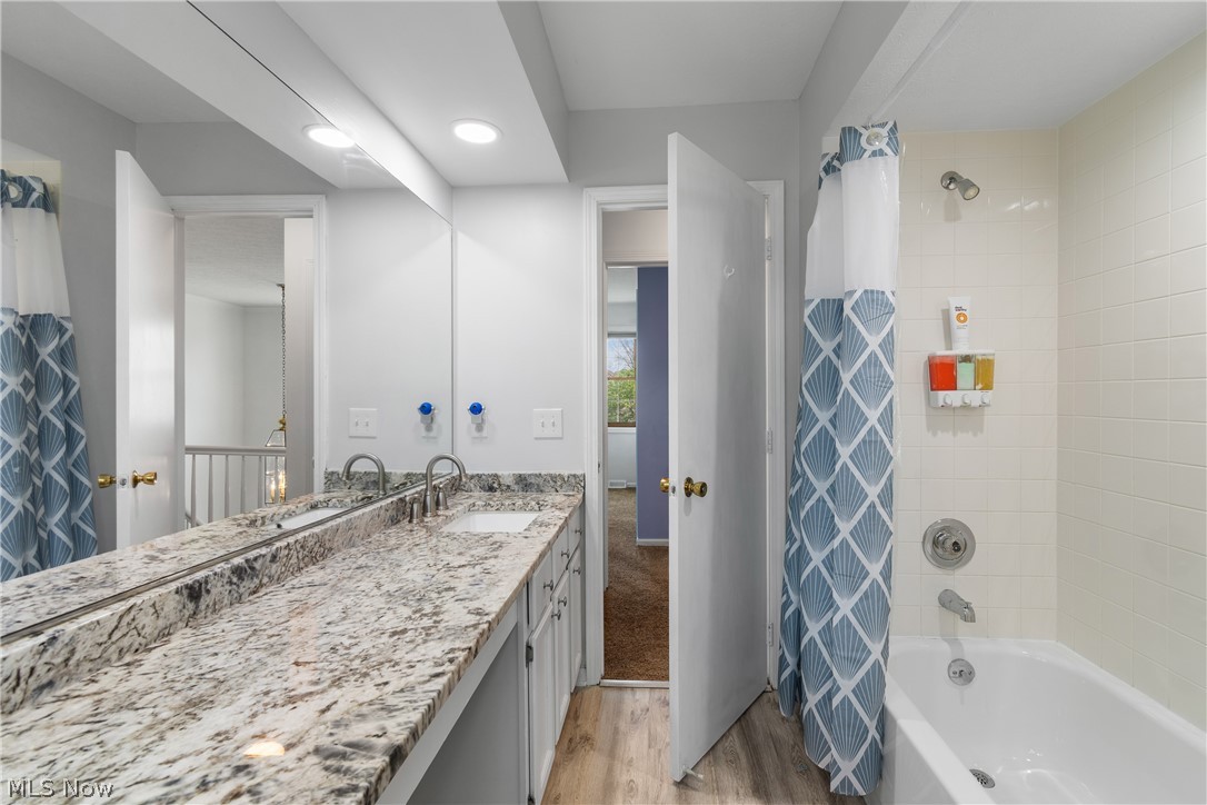 18256 Heritage Trail Strongsville OH 44136