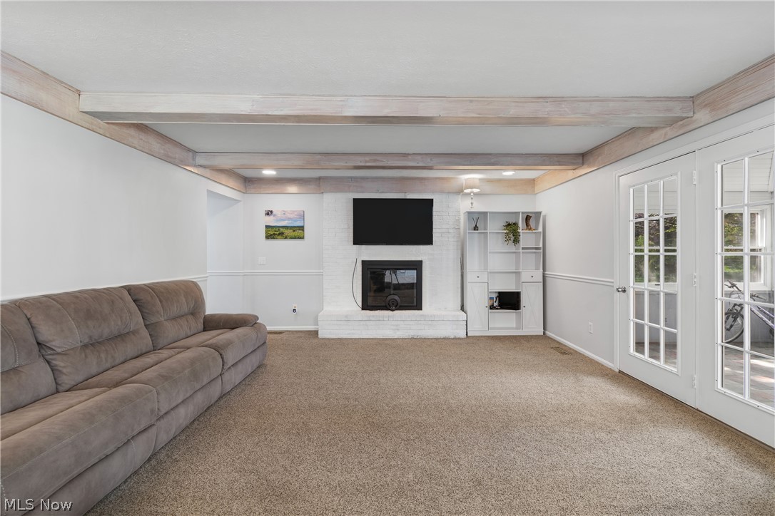 18256 Heritage Trail Strongsville OH 44136